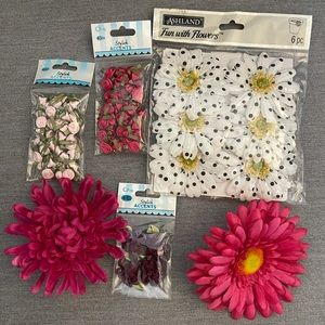 Bundle of Sewing & Craft Flowers - NWT